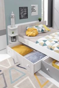 Como_Bed.webp