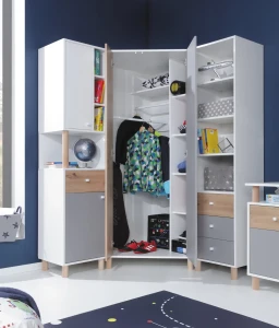 FR02_Inside.webp